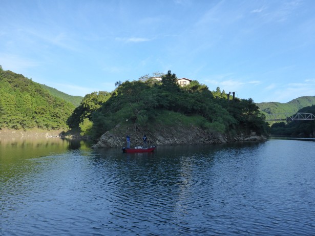 夏空の七川